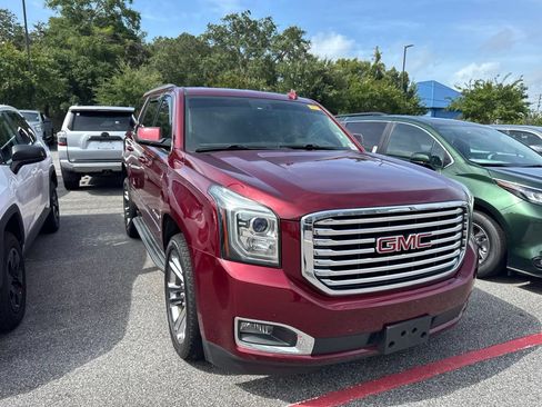 Used 2017 GMC Yukon SLT w/ Premium Edition RWD image 3
