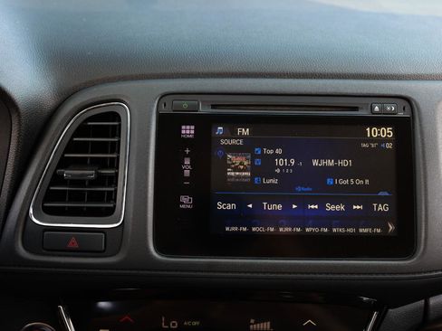 Used 2017 Honda HR-V EX-L image 32