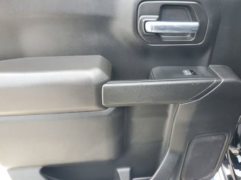 Certified 2023 Chevrolet Silverado 1500 Custom RWD image 12