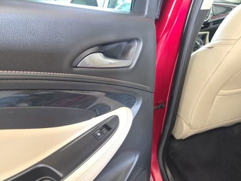 Used 2017 Buick Envision Essence image 26