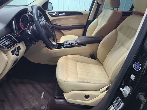 Used 2016 Mercedes-Benz GLE 350 GLE 350 4MATIC Sport Utility 4 w/ Premium Package image 23