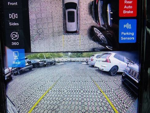Certified 2024 Volvo XC90 T8 Ultimate AWD/4WD image 23
