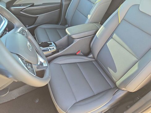 New 2026 Chevrolet Trax ACTIV w/ Driver Confidence Package FWD image 15