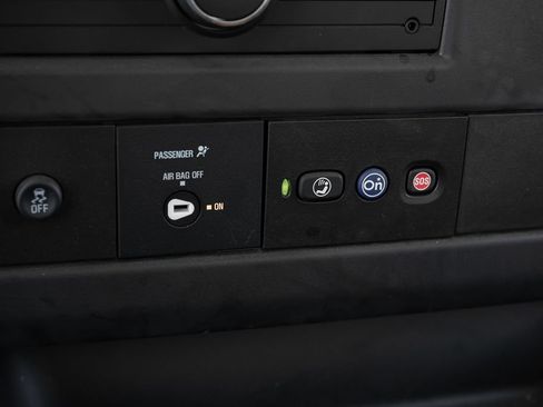 Used 2024 Chevrolet Express 3500 w/ Power Convenience Package RWD image 29
