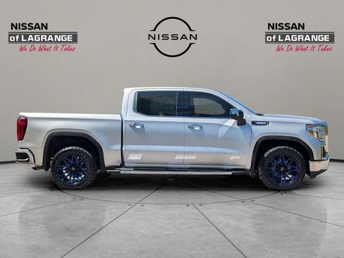 Used 2020 GMC Sierra 1500 SLT RWD image 4