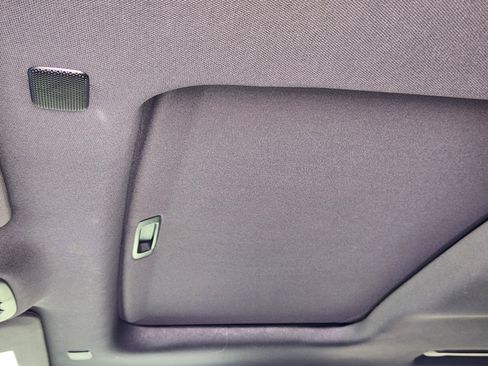 Certified 2023 GMC Canyon Denali image 27