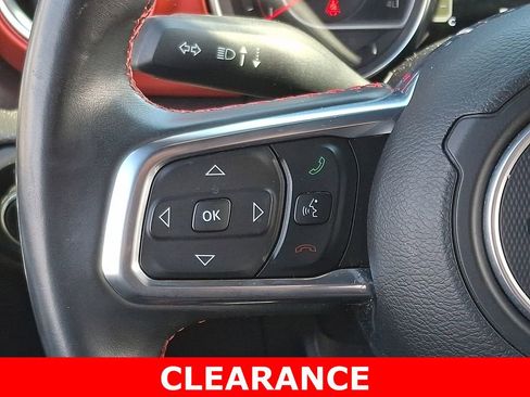 Used 2022 Jeep Wrangler Unlimited Rubicon AWD/4WD image 22