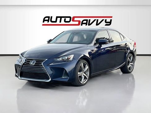 Used 2018 Lexus IS 300 AWD w/ Comfort Package image 3