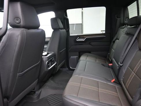 New 2026 Chevrolet Silverado 2500 High Country w/ High Country Premium Package AWD/4WD image 9