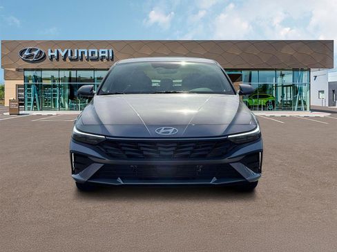 New 2026 Hyundai Elantra Limited image 12