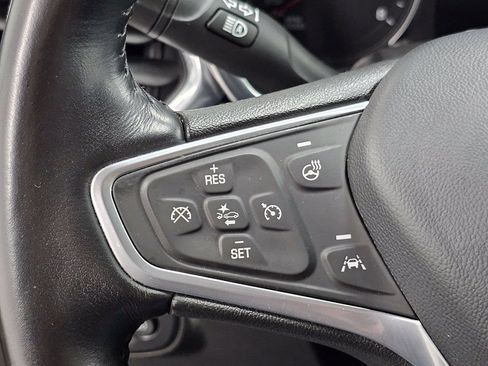 Certified 2022 Chevrolet Equinox Premier FWD image 40