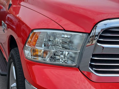 Used 2019 RAM 1500 Big Horn RWD image 10