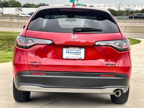 Used 2026 Honda HR-V Sport image 6