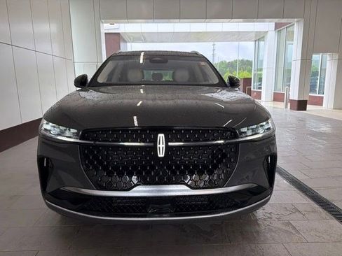 Used 2024 Lincoln Nautilus Black Label AWD/4WD image 7