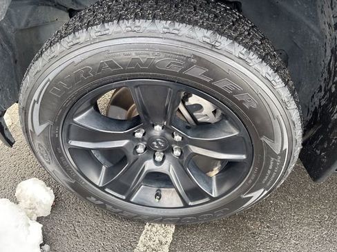 Used 2021 RAM 1500 Big Horn image 39