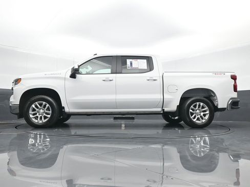 Used 2023 Chevrolet Silverado 1500 LT image 18