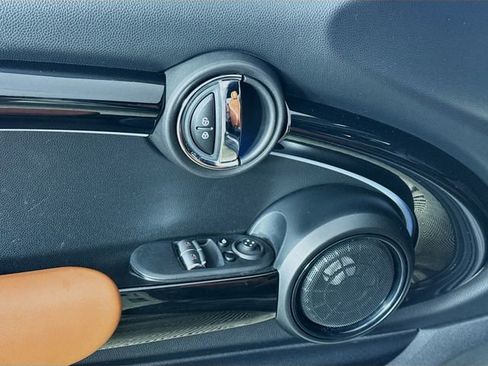 Used 2023 MINI Cooper S image 21