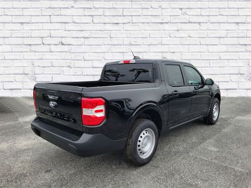 New 2026 Ford Maverick XL image 2