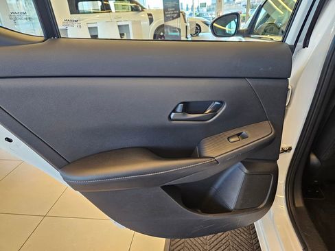 Used 2024 Nissan Sentra SV image 25