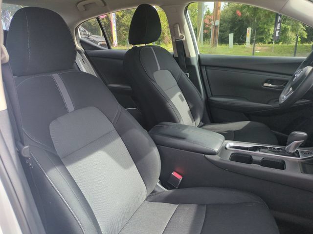 Used 2025 Nissan Sentra SV FWD image 32