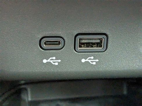 New 2025 Buick Envista Preferred w/ Convenience I Package image 23