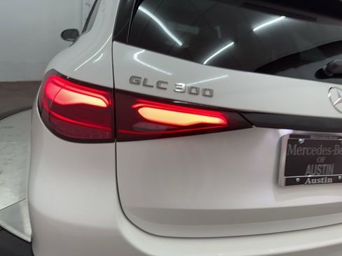 New 2026 Mercedes-Benz GLC 300 GLC 300 image 28