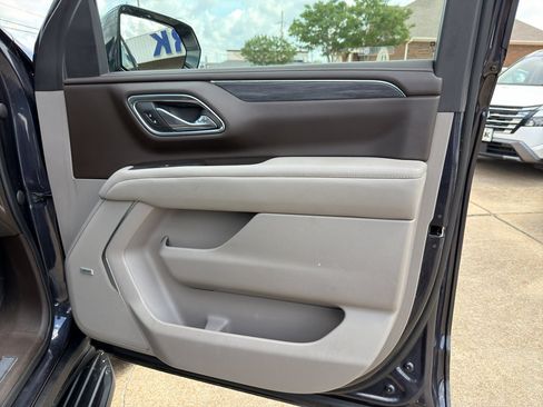 Used 2023 GMC Yukon XL SLT RWD image 35