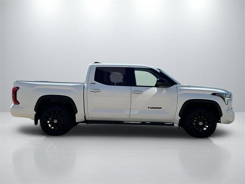 Used 2024 Toyota Tundra Limited image 4