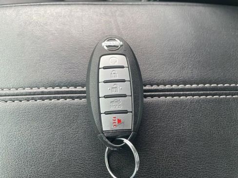 Used 2019 Nissan Altima 2.5 Platinum FWD image 24