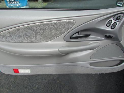 Used 1996 Mercury Cougar XR7 image 7