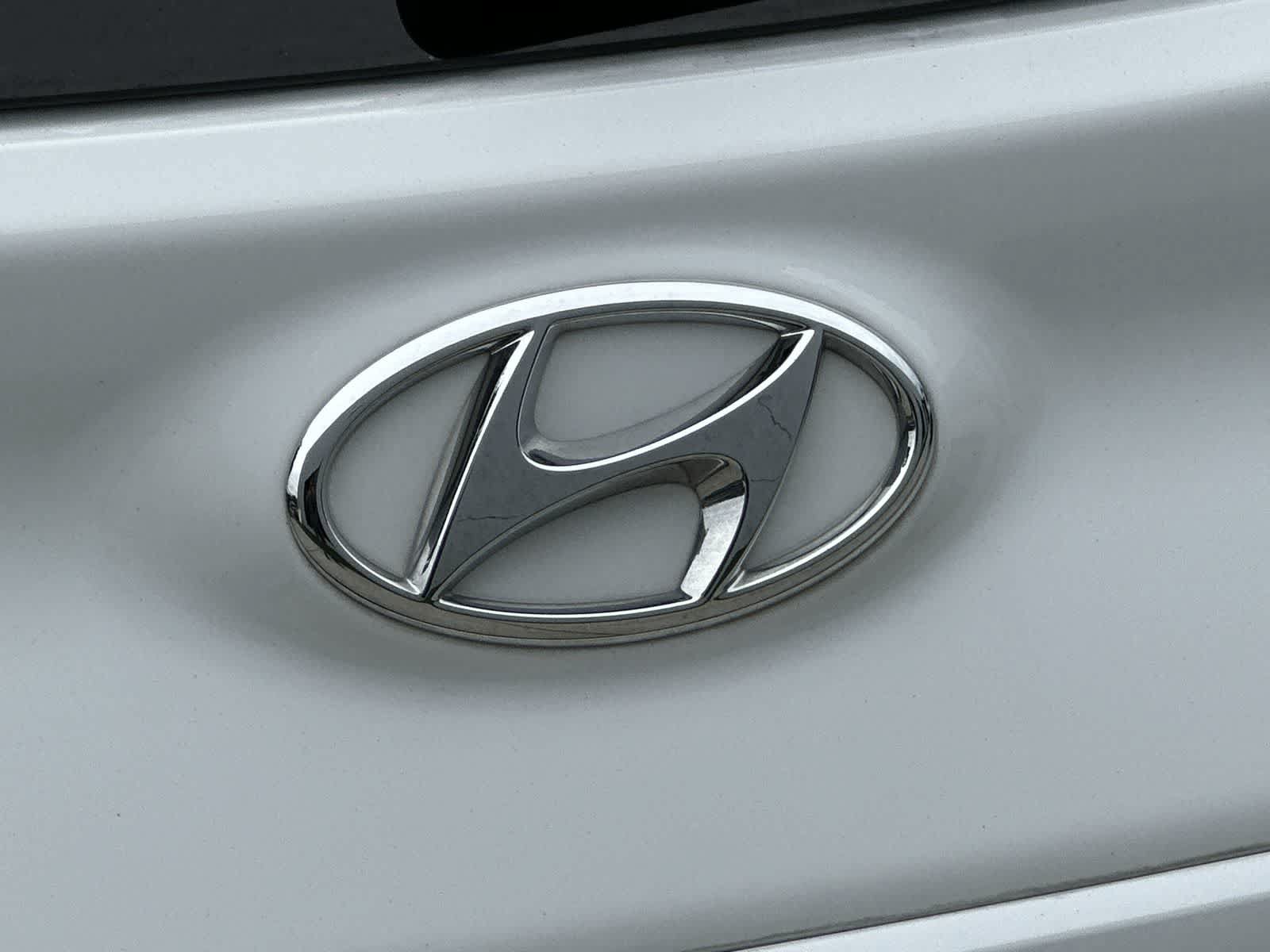 Used 2022 Hyundai Kona SEL FWD image 15