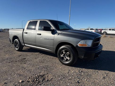 Used 2012 RAM 1500 ST w/ ST Popular Equipment Group AWD/4WD image 2