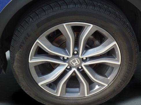 Used 2020 Honda CR-V Touring image 9
