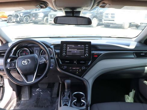 Used 2023 Toyota Camry LE image 28