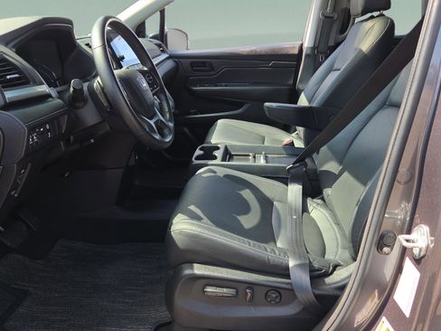 Certified 2023 Honda Odyssey EX-L image 12
