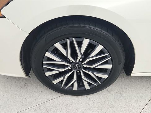 Used 2023 Nissan Altima 2.5 SV image 27