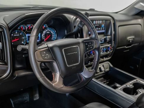 Used 2017 GMC Sierra 1500 SLT w/ All Terrain X Package AWD/4WD image 22