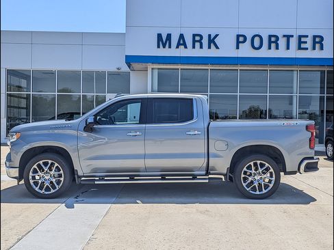 Used 2023 Chevrolet Silverado 1500 LTZ w/ Technology Package AWD/4WD image 10