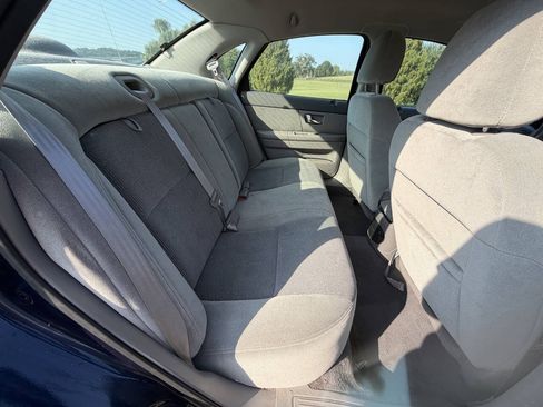 Used 2000 Ford Taurus SES FWD image 13