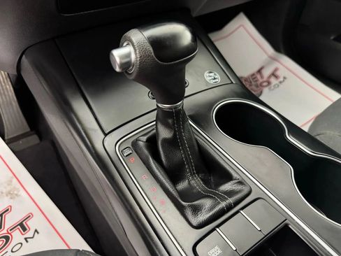 Used 2018 Kia Sorento L FWD image 20