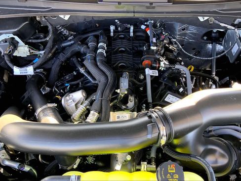 New 2025 Lincoln Navigator Reserve w/ Jet Appearance Package image 17