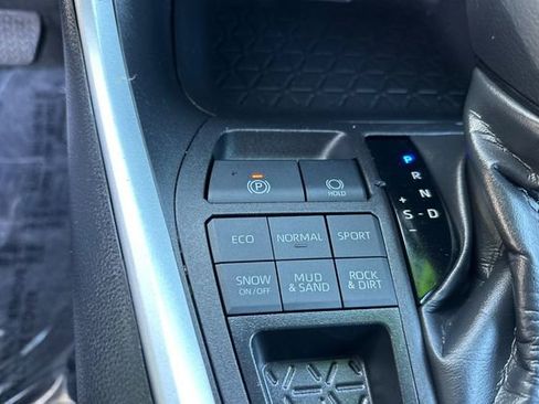 Certified 2024 Toyota RAV4 LE image 41