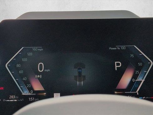 Used 2023 BMW X1 xDrive28i w/ Premium Package image 11