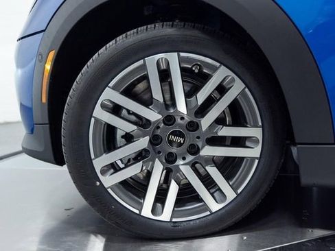 New 2026 MINI Cooper 4-Door Hardtop image 21