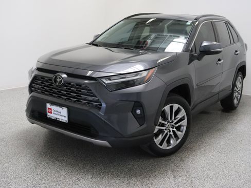 Certified 2022 Toyota RAV4 Limited FWD image 2