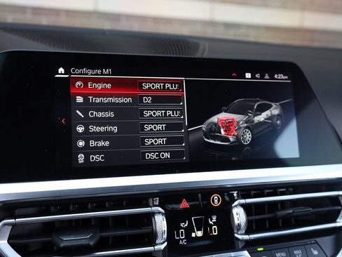 Used 2021 BMW M4 Competition w/ M Carbon Exterior Package image 29