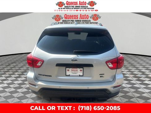 Used 2020 Nissan Pathfinder SL AWD/4WD image 5