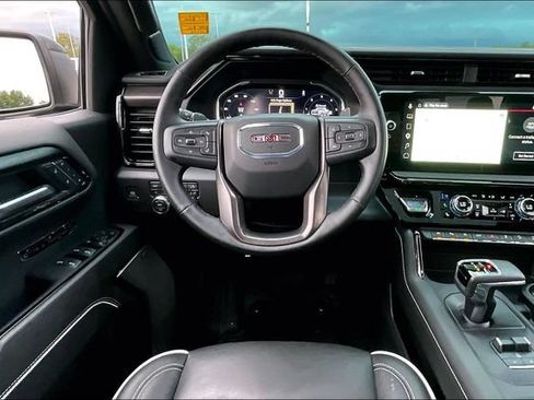 Used 2026 GMC Sierra 1500 AT4X AWD/4WD image 9