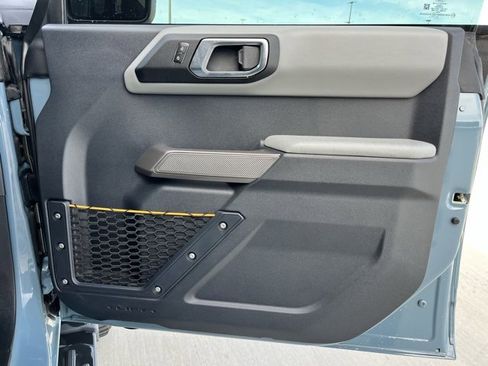 Used 2023 Ford Bronco Badlands w/ Sasquatch Package image 24