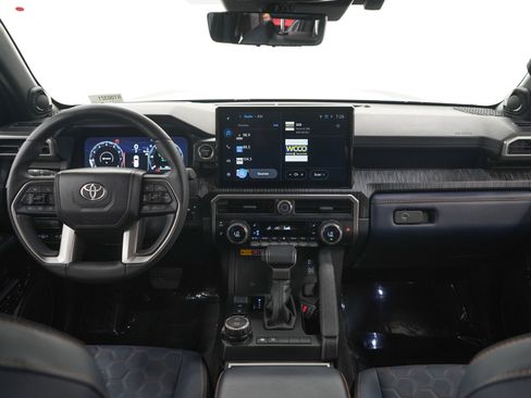 Certified 2026 Toyota 4Runner Platinum AWD/4WD image 16